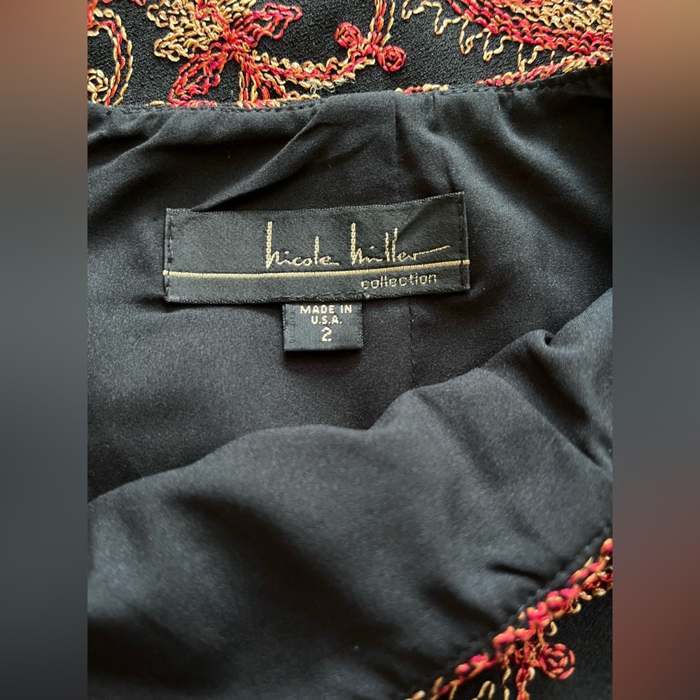 Nicole Miller Black Skirt with Red and Gold Embroidery - Picture 3 of 4